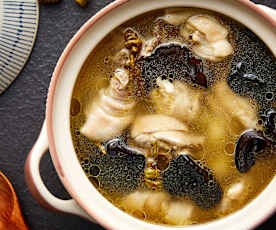 西洋参石斛鸡汤