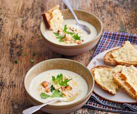 Velouté de chou-fleur et tartine au comté