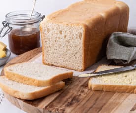 Thermomumma white sandwich bread loaf
