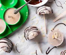 Cupolette di gelato alle banane, yogurt greco e burro di arachidi