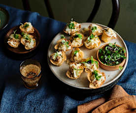 Blue cheese celeriac wonton cups