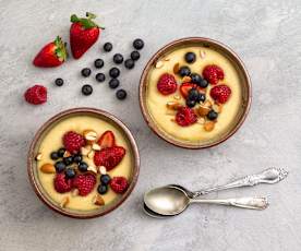 Berry and polenta porridge