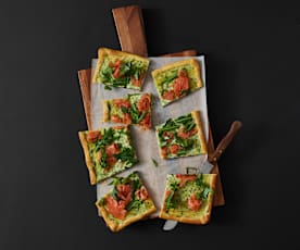 Räucherlachs-Frühlingszwiebel-Pizza