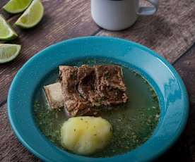 Caldo de costilla