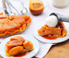 Tarte Tatin caramel au beurre salé et sorbet yaourt