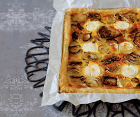 Tarte au chèvre et aux oignons