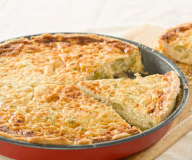 Quiche de atún en conserva con aceitunas verdes