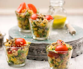 Sałatka śródziemnomorska z kuskusem