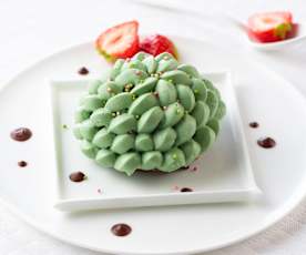 Entremets chocolat fraise basilic