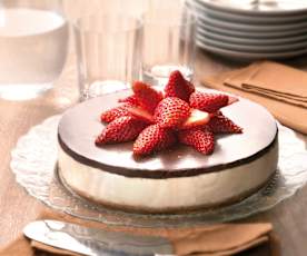 Cheesecake ai due cioccolati e fragole