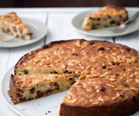 Courgette and Pine Nut Cake