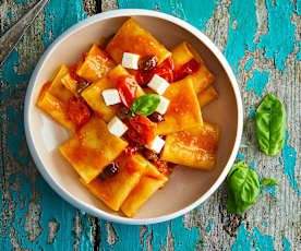 Insalata di pasta alla mediterranea