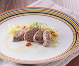 香蒜辣椒豬肉與皺葉甘藍