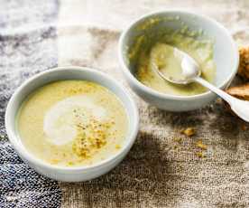 Velouté de chou-fleur au curry