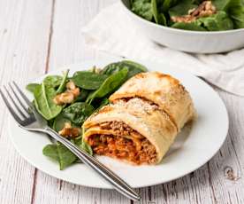 Wysokobiałkowa rolada z serka wiejskiego z indykiem i pieczarkami