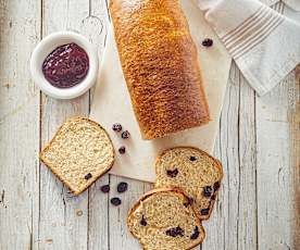 Pane dolce con mirtilli rossi