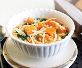 Risoto de abóbora, tomate seco e espinafres