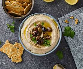 Hummus di cannellini e olive taggiasche
