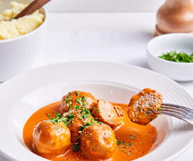 Boulettes de viande à la sauce tomate à la façon de grand-mère