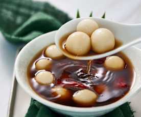 Tang Yuan (Glutinous Rice Balls In Ginger Syrup)