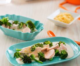 Salmón y brócoli con bechamel