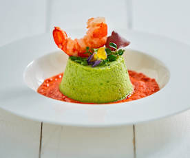 Sformatino di piselli su crema di peperoni e gambero rosso di Sicilia (di Antonio Lorenzon)