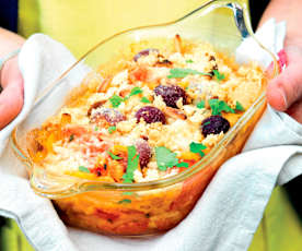 Crumble de tomates, poivrons et olives