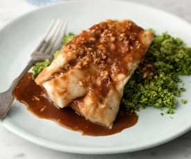 Bacalao con salsa de miso y brócoli