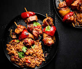 Spiedini di carne con riso