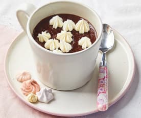Cioccolata calda con meringhe