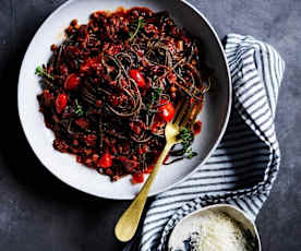 Black bean spaghetti bolognese (gut health)