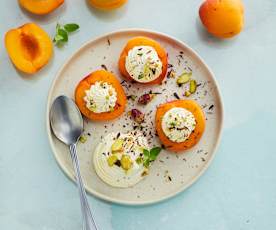 Crema per albicocche ripiene