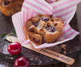 Vişne ve Badem Ezmeli Muffinler