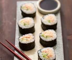 Surimi ve Krem Peynirli Sushi (Osmancık Pirinci ile)