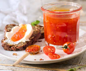 Paprika-Konfitüre süß-herzhaft