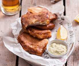 Seehecht im Bierteig mit Remoulade