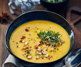 Süßkartoffelsuppe mit Sternanis