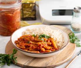 Fasolka szparagowa w sosie warzywno-pomidorowym (w słoikach na zimę)