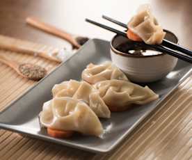 Prawn dumplings (xia jiao) 