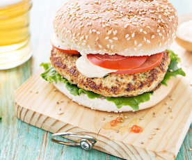 Hamburguesa de pollo con quinoa y chía