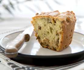 Ελιόπιτα με πράσινες ελιές