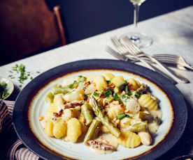 Gnocchi w kremowym sosie ze szparagami