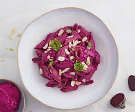 Pasta con crema di barbabietola (senza lattosio)