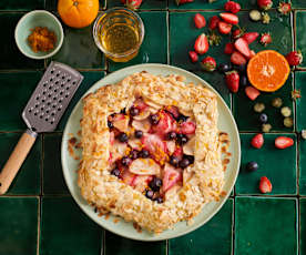 Galete de amêndoa com fruta de primavera