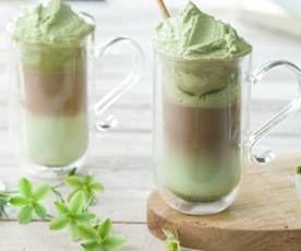 Dalgona matcha coffe