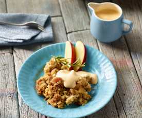 Apfel-Rosmarin-Crumble mit Zimt-Zabaglione