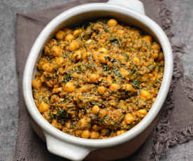 Spinach with Chickpeas (Espinacas con Garbanzos)