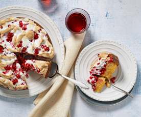 Ribiseltorte mit Schneehaube