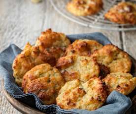 Garlic Cheddar Biscuits