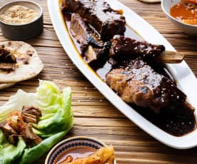 Travers de porc à la coréenne et minitortillas